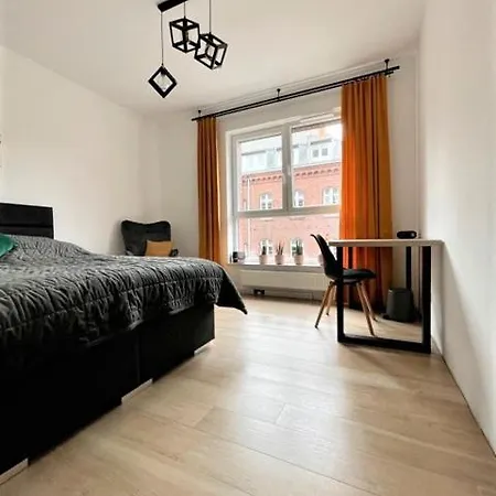 Appartement 777 & Cars _ Main City *