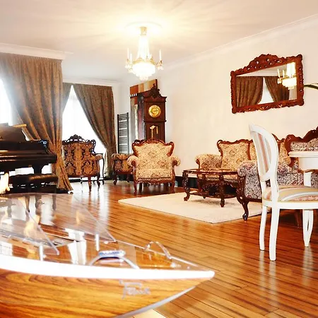 777 & Cars _ Main City Appartement
